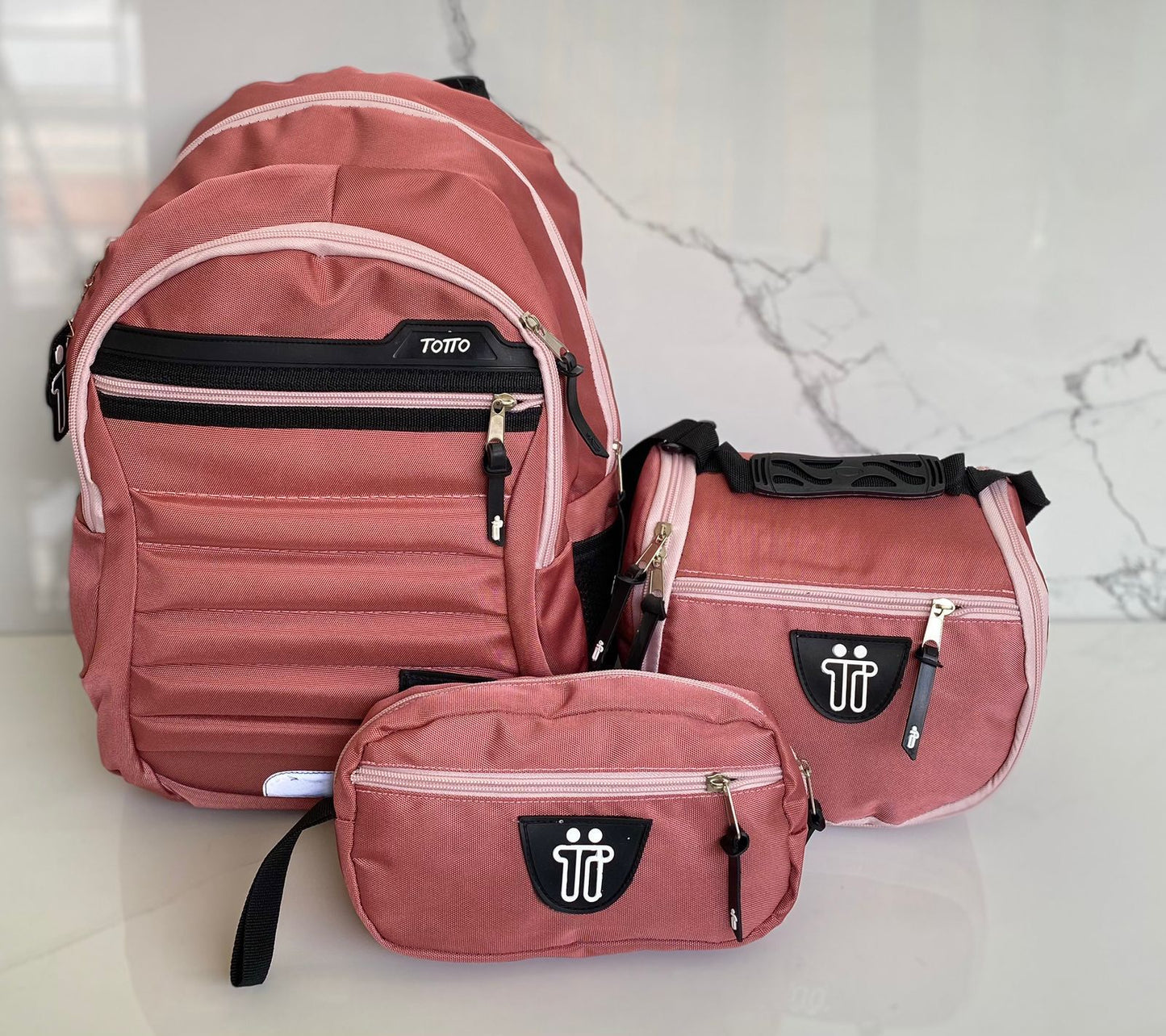 MORRAL +REGALO🎁:LONCHERA 🥪 Y CARTUCHERA ✏️ 🔥 ¡Oferta exclusiva de pretemporada!