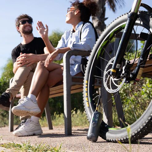 Inflador inteligente potente, rápido, versátil y compacto recargable