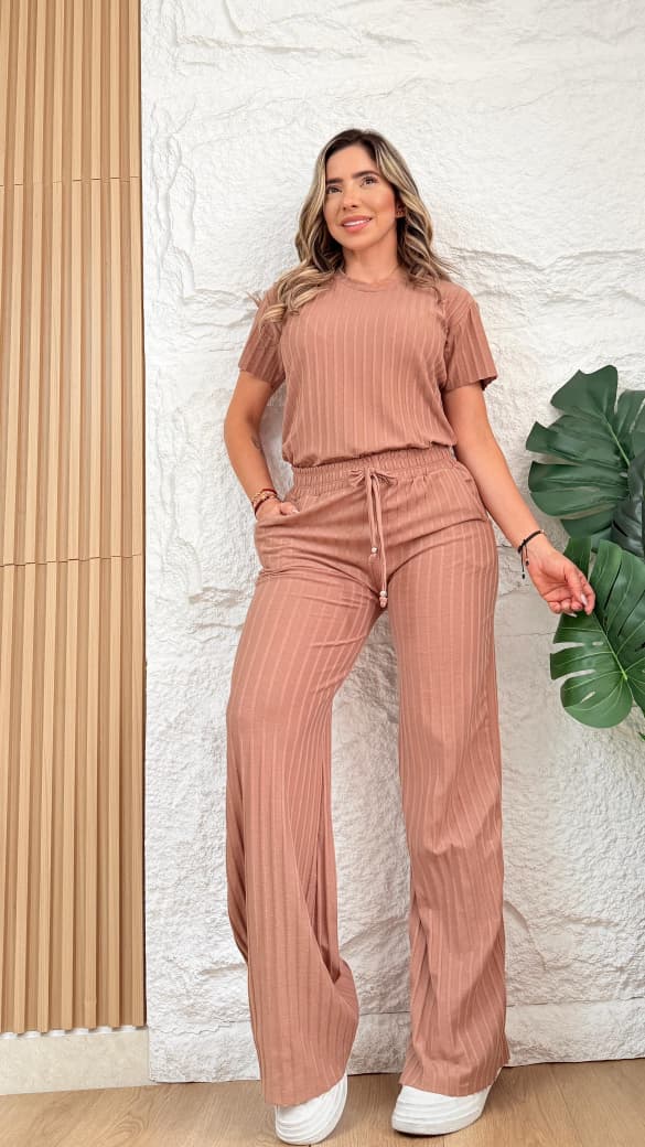 Conjunto Rib Premium Azul Candy – Comodidad y Estilo que se Amolda a Ti 💙